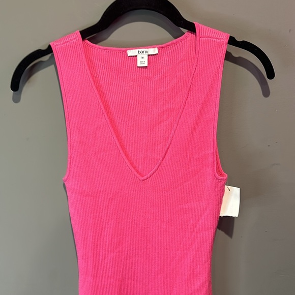 DONATED ❌bar III Body Con Hot Pink Ribbed Knit Dress, medium, NWT - Picture 3 of 7